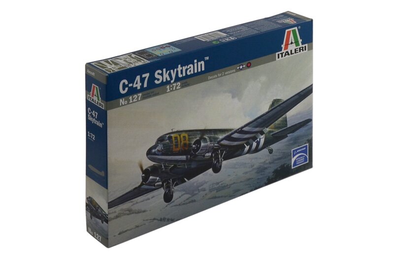 модель Самолет С-47 Skytrain